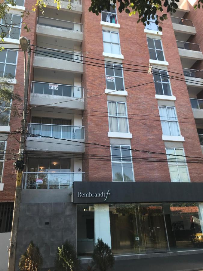Hermoso Departamento Con Piscina Y Estacionamiento Asuncion Dış mekan fotoğraf
